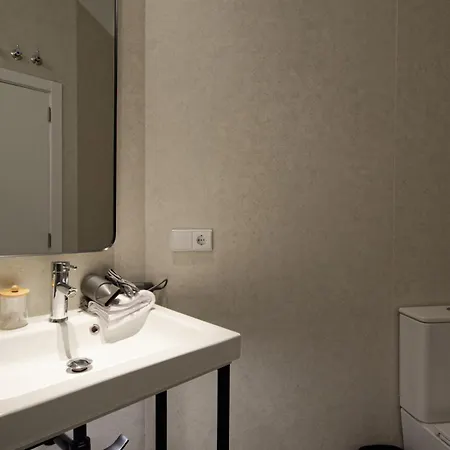 Apartman Osito Hub - Llorens *